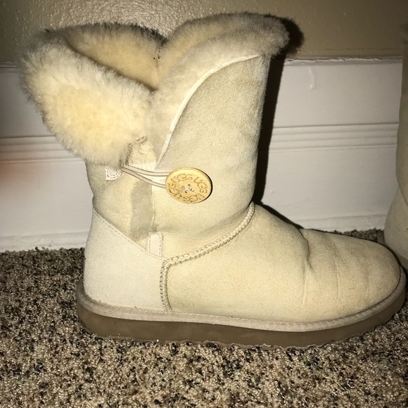 UGG Shoes - UGG Bailey Button- Sand